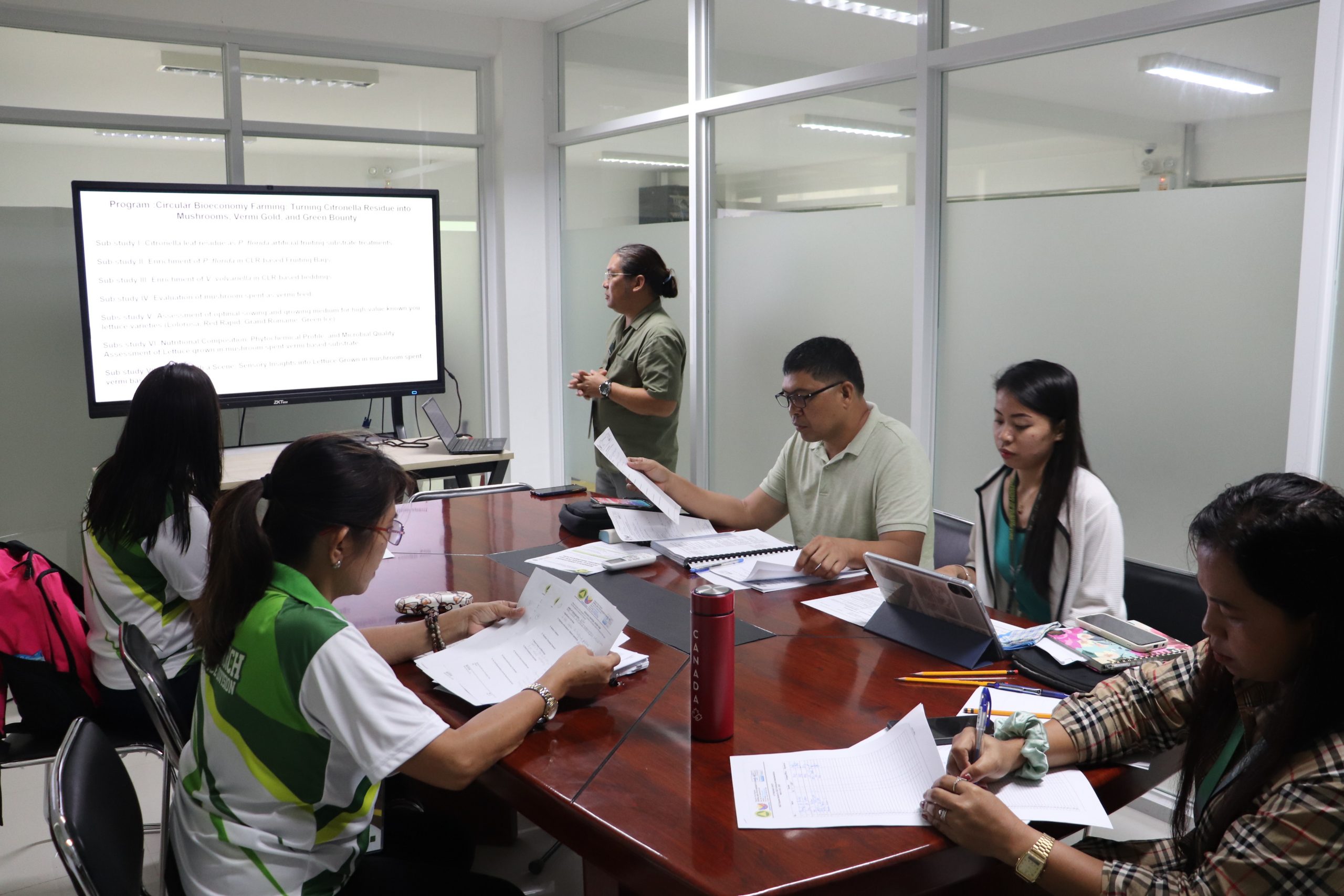 RESEARCH SERVICES DIVISION HOLDS R&D PROPOSAL REVIEW FOR 2025 FUNDING AND IMPLEMENTATION