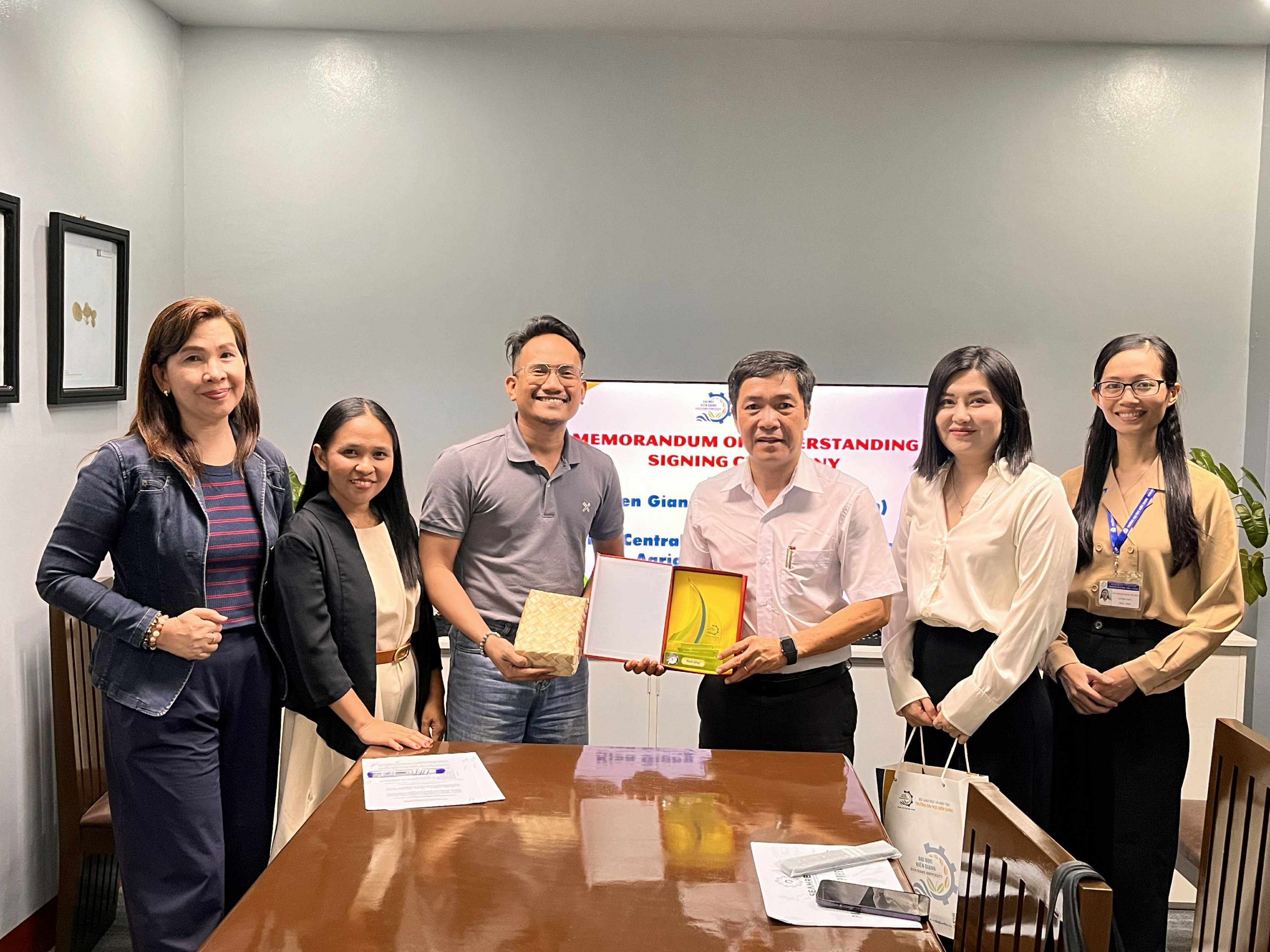 CBSUA, KIEN GIANG UNIVERSITY, VIETNAM, SEAL PARTNERSHIP THROUGH MOU SIGNING